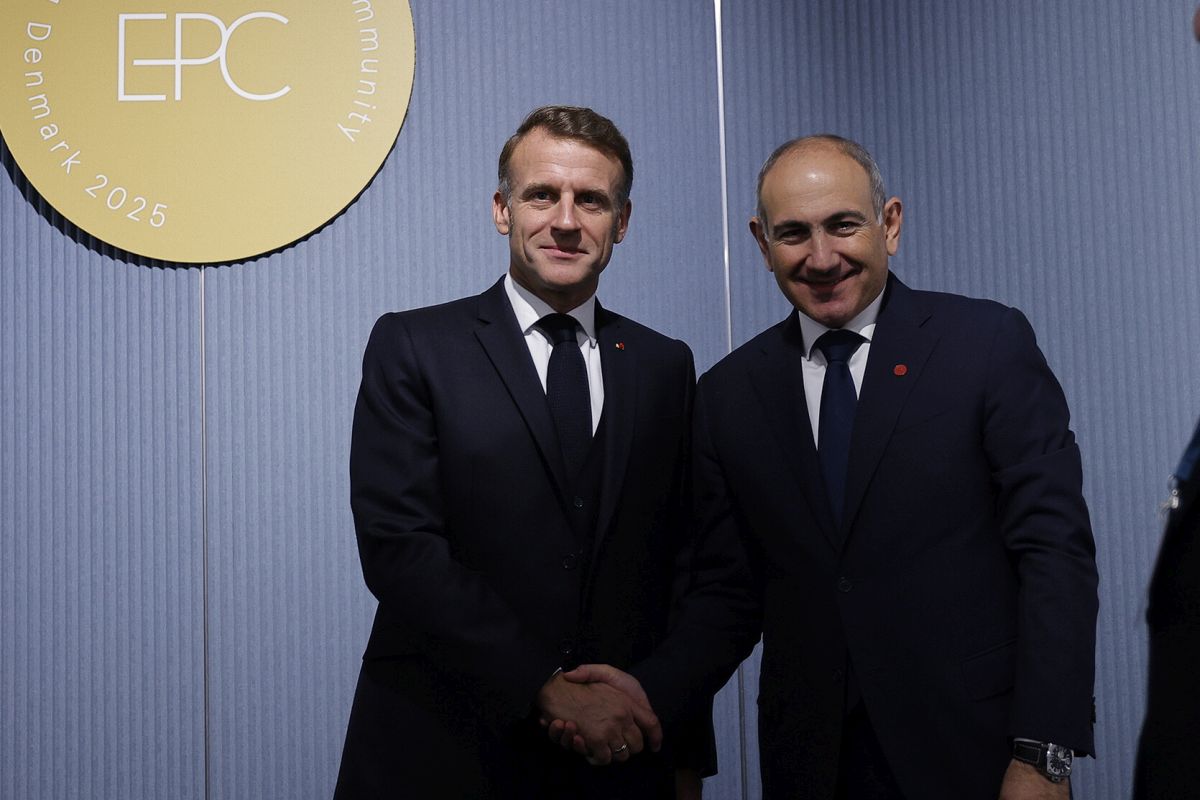 Макрон приедет в Ереван 4 мая