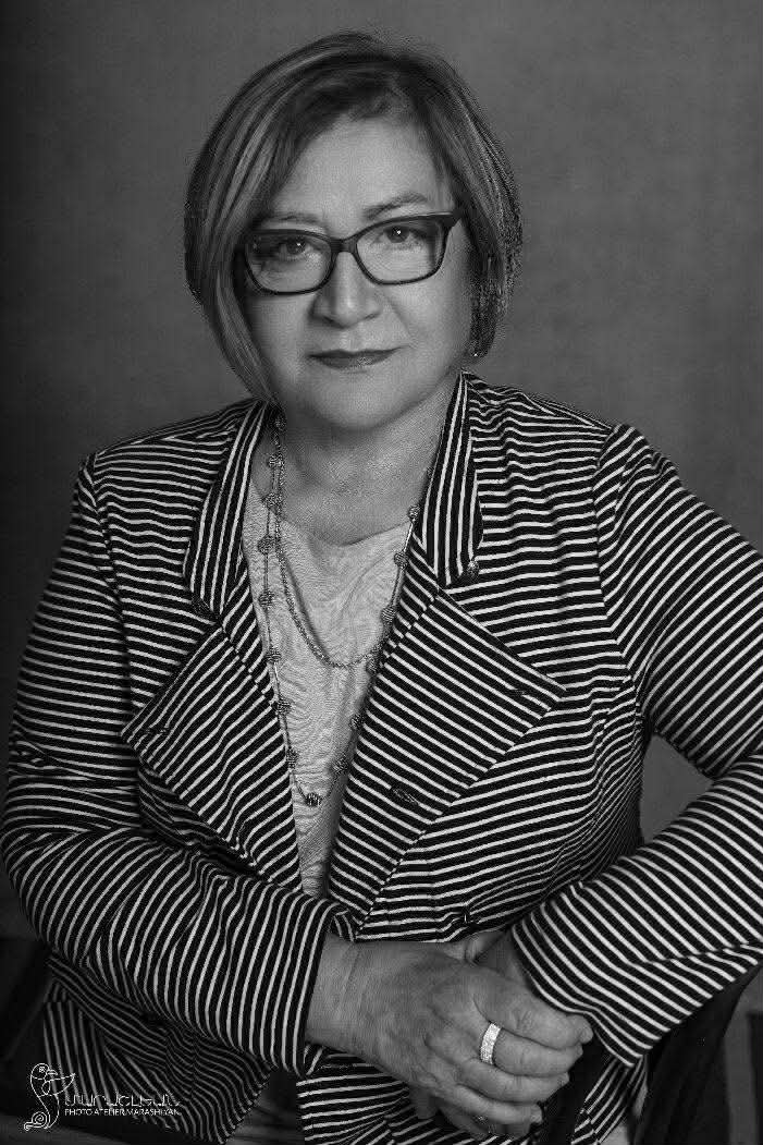 Хильда ЧОБОЯН: БЕЗ ОСВОБОЖДЕНИЯ ПЛЕННЫХ ЭТО ДАЖЕ НЕ ИМИТАЦИЯ, А КАРИКАТУРА НА МИРНЫЙ ПРОЦЕСС