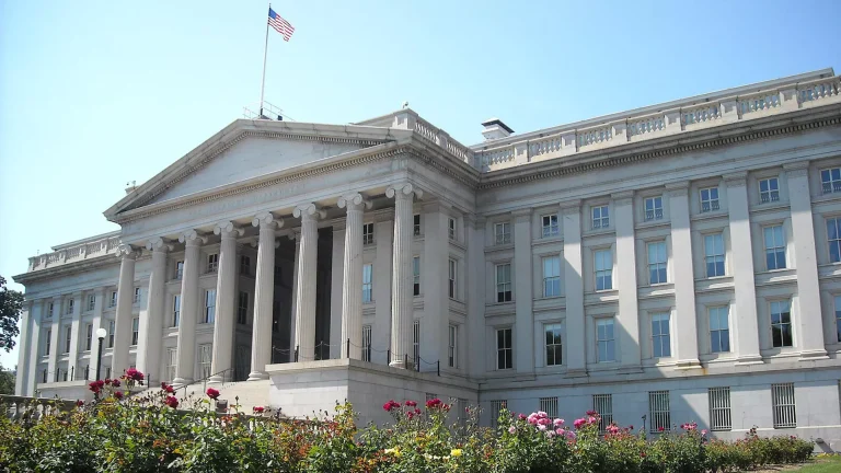 Вашингтон расширил санкции против Ирана